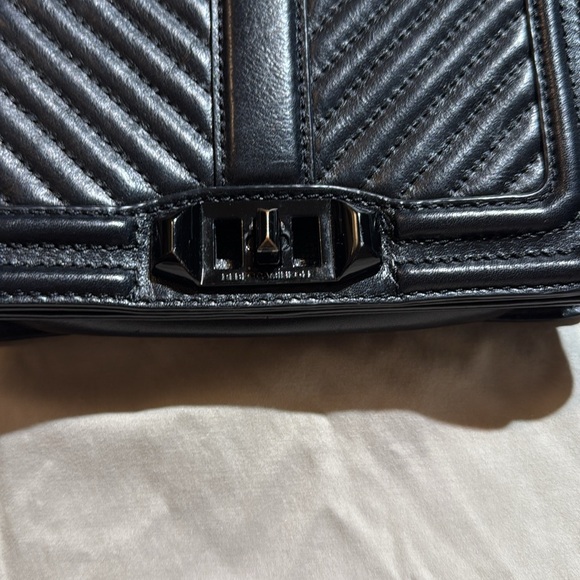 Rebecca Minkoff Black Chevron Quilted Crossbody - Picture 2 of 7